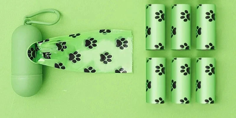 Bolsa para excrementos animales fabricada con material biodegradable.